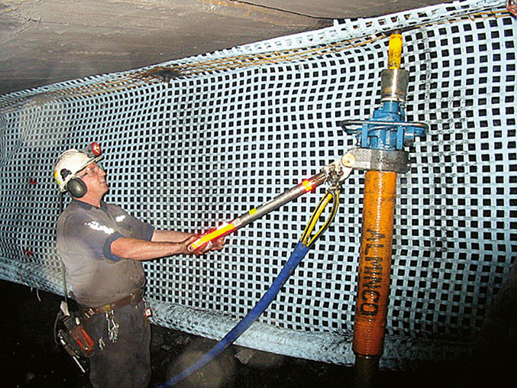 New Longwall Mesh Mat Recovery System for Springvale Mine New Longwall Mesh Mat Recovery System for Springvale Mine