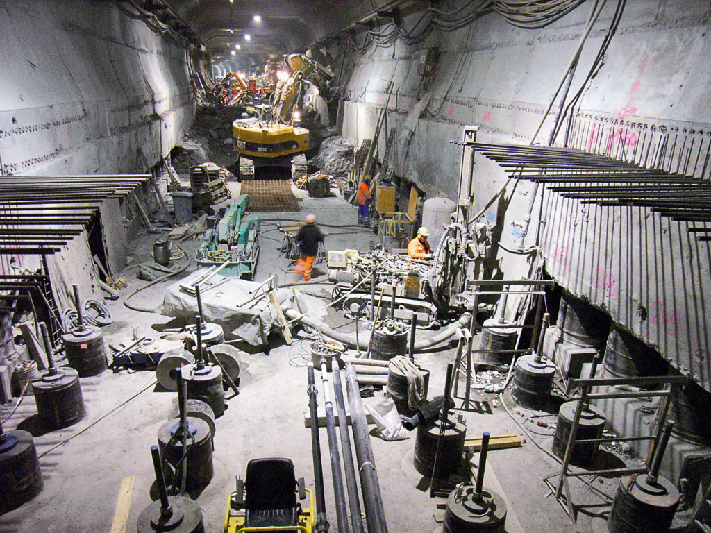 Rehabilitation Works during Construction of the Chienberg Tunnel, Sissach Rehabilitation Works during Construction of the Chienberg Tunnel, Sissach