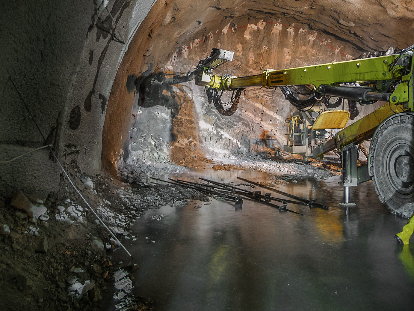 The Klokova Tunnel: Ground Support Products by DSI Underground for Greece’s new North-South Connection The Klokova Tunnel: Ground Support Products by DSI Underground for Greece’s new North-South Connection