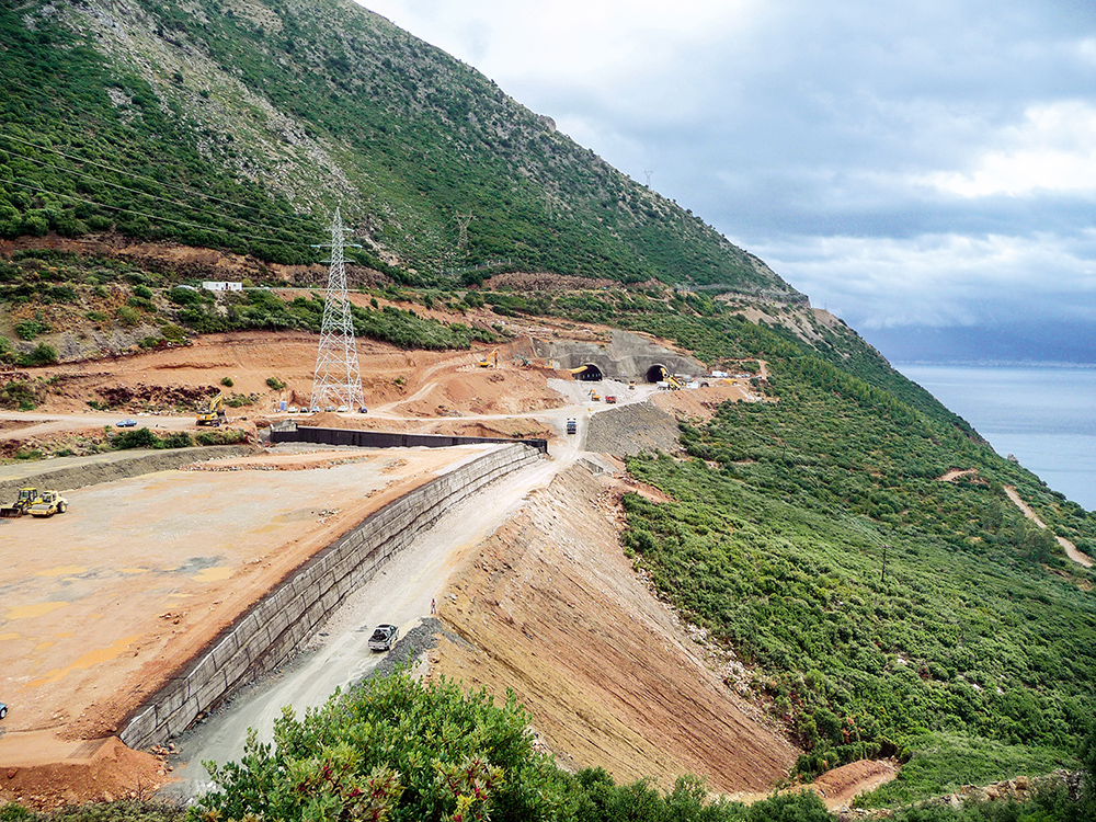 The Klokova Tunnel: Ground Support Products by DSI Underground for Greece’s new North-South Connection The Klokova Tunnel: Ground Support Products by DSI Underground for Greece’s new North-South Connection