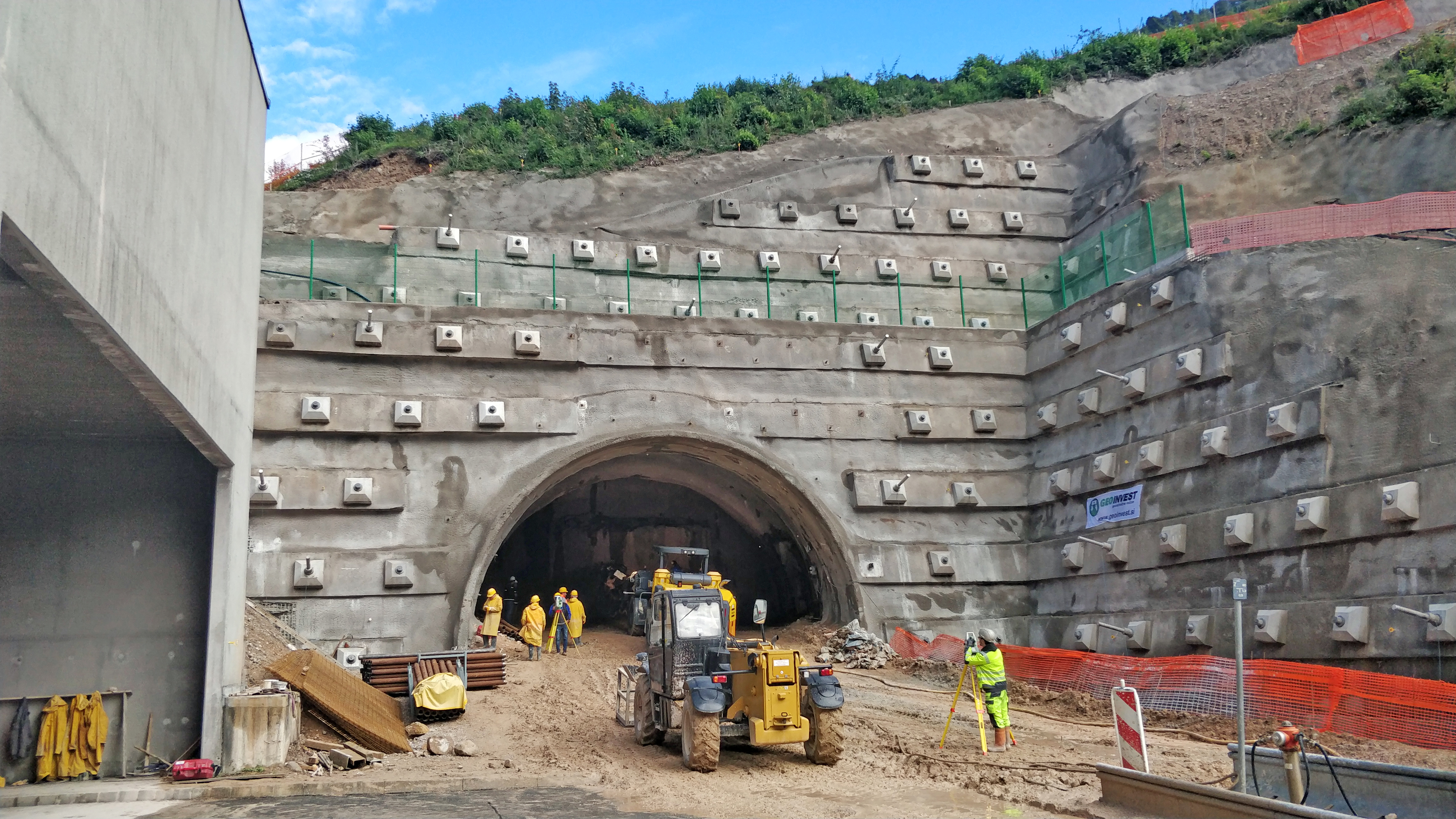 DSI Ground Support Products Secure Second Tube of Karavanke Tunnel DSI Ground Support Products Secure Second Tube of Karavanke Tunnel